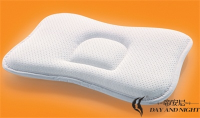 兒童保健枕3D.jpg 兒童保健枕3D.jpg